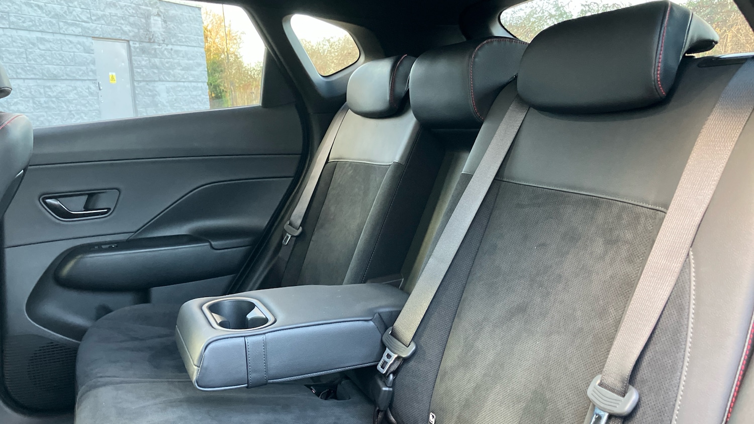 Used Hyundai KONA 2025 for sale - 77094945: Photo 34