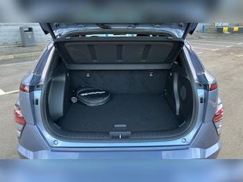 Used Hyundai KONA 2025 for sale - 77094945: Photo