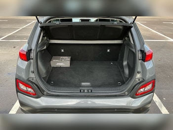 Used Hyundai KONA 2018 for sale - 76461709: Photo