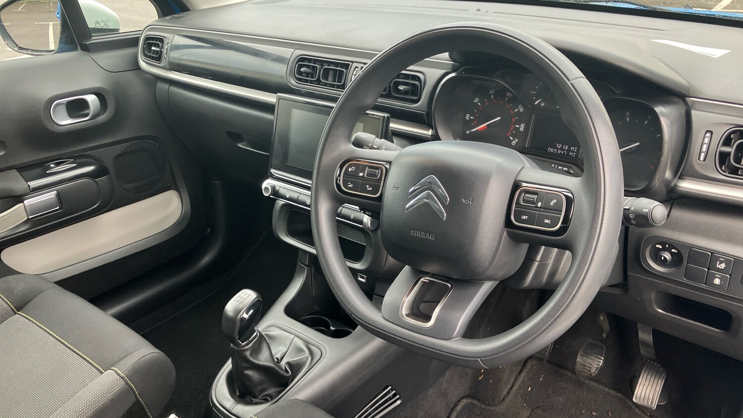 Used Citroen C3 2017 for sale - 77790707: Photo 11