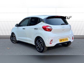Used Hyundai i10 2023 for sale - 75524642: Photo