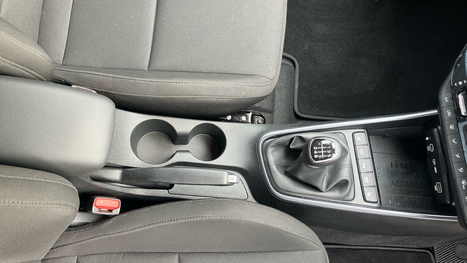 Used Hyundai BAYON 2025 for sale - 77933899: Photo 40