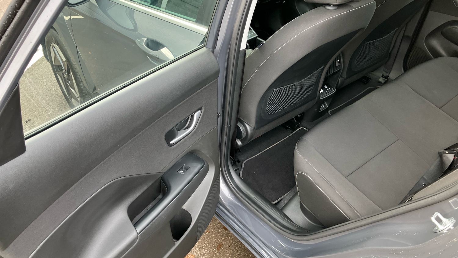 Used Hyundai KONA 2025 for sale - 77069237: Photo 30