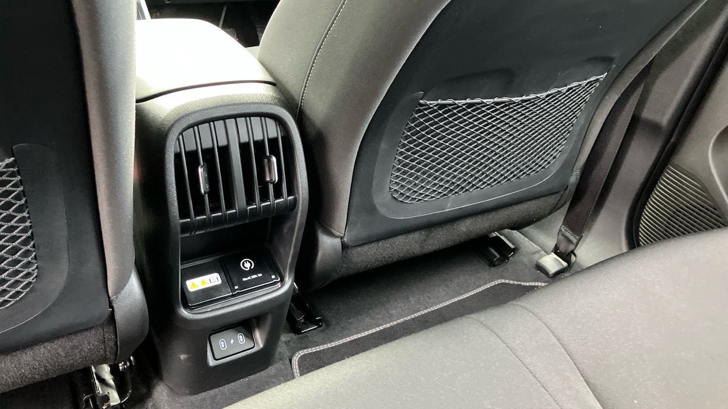 Used Hyundai KONA 2025 for sale - 77069237: Photo 32