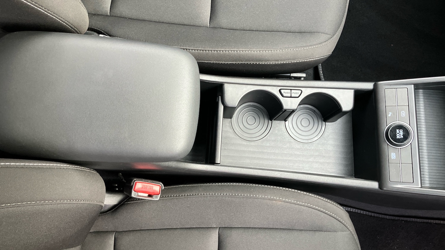 Used Hyundai KONA 2025 for sale - 77069237: Photo 38