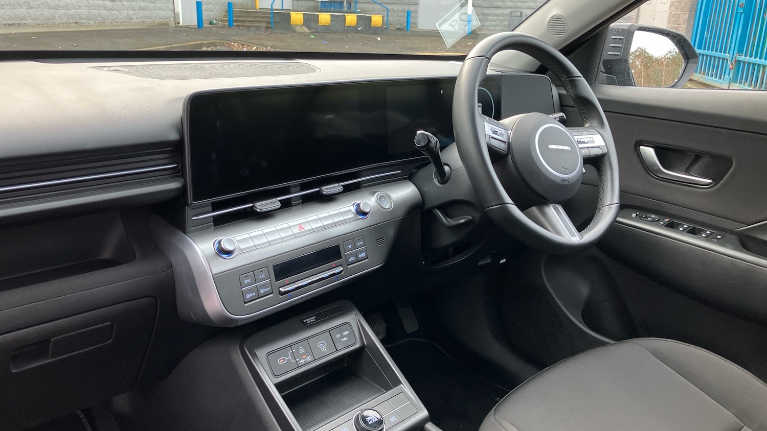 Used Hyundai KONA 2025 for sale - 77069237: Photo 9