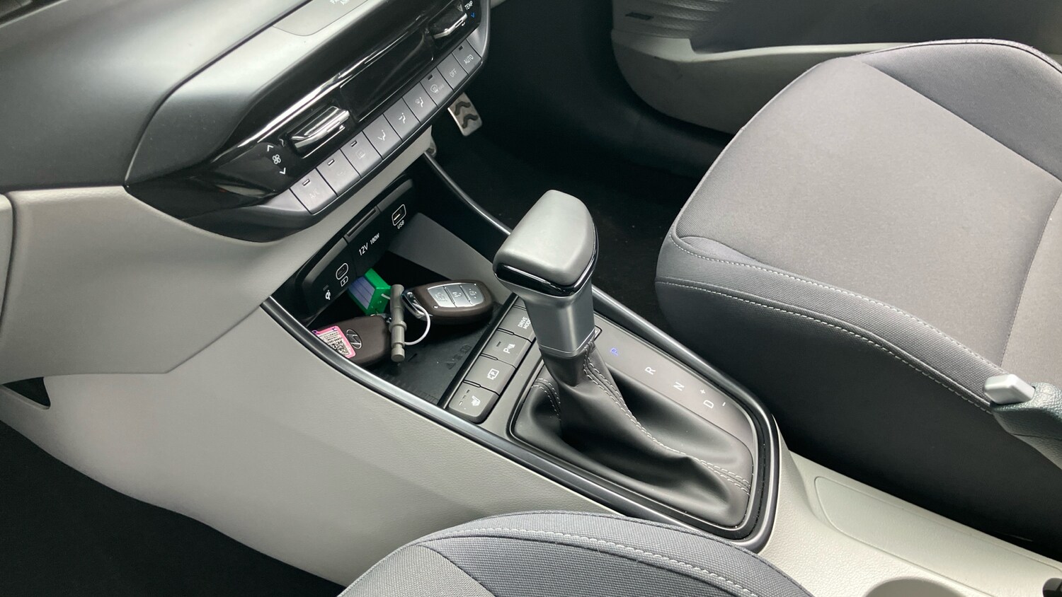 Used Hyundai BAYON 2024 for sale - 76102802: Photo 13