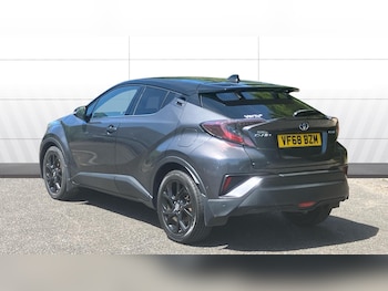 Used Toyota C-HR 2019 for sale - 78820408: Photo