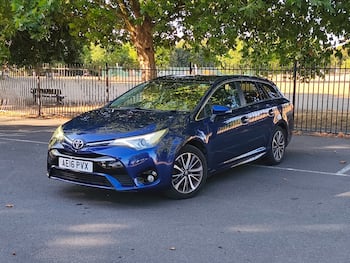 Used Toyota Avensis 2016 for sale - 79662802: Photo