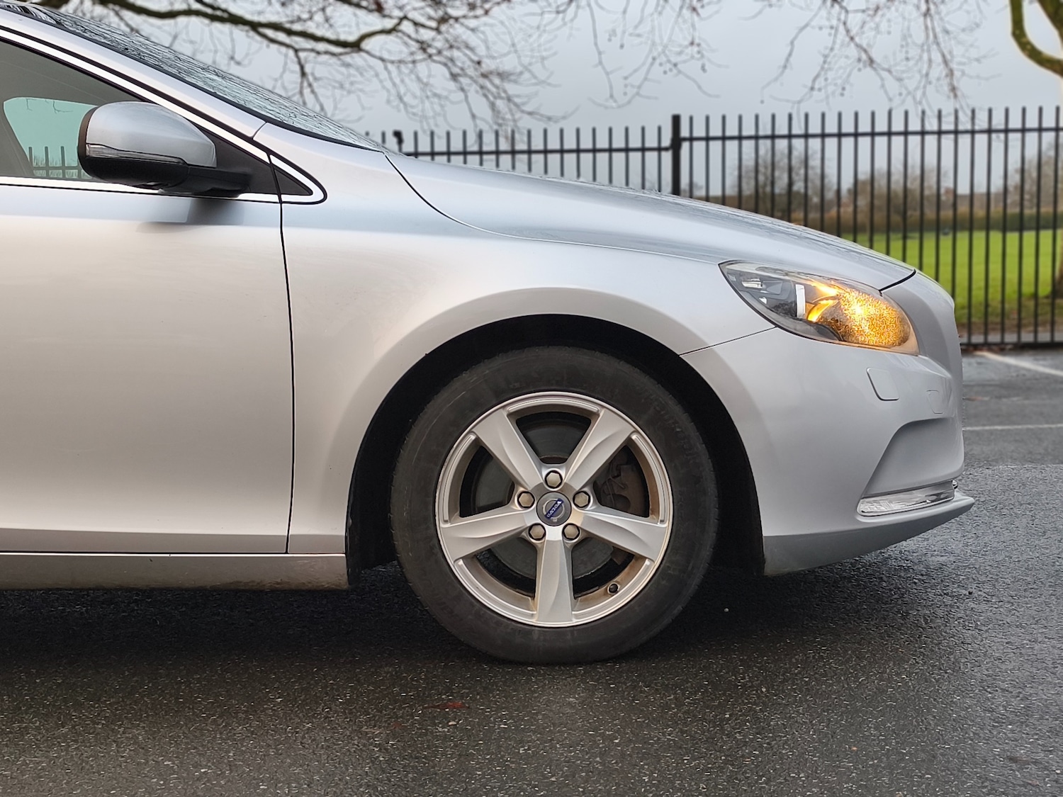 Used Volvo V40 2016 for sale - 77640641: Photo 14