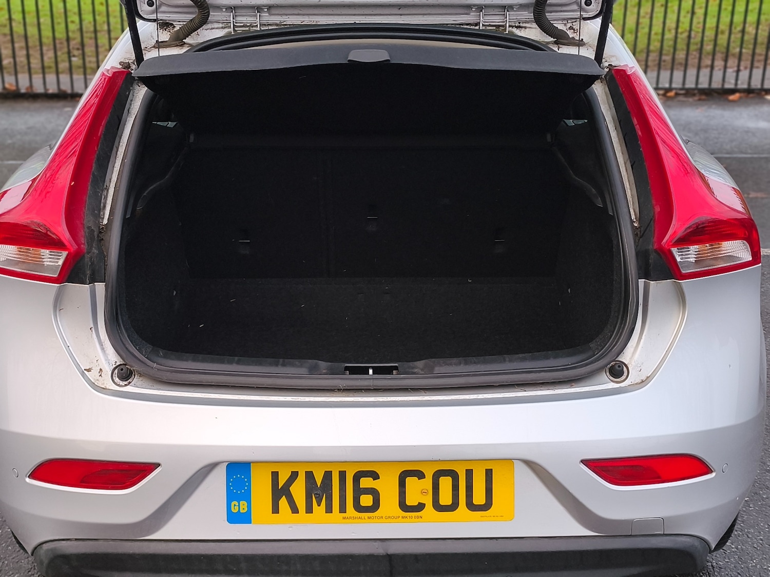 Used Volvo V40 2016 for sale - 77640641: Photo 19