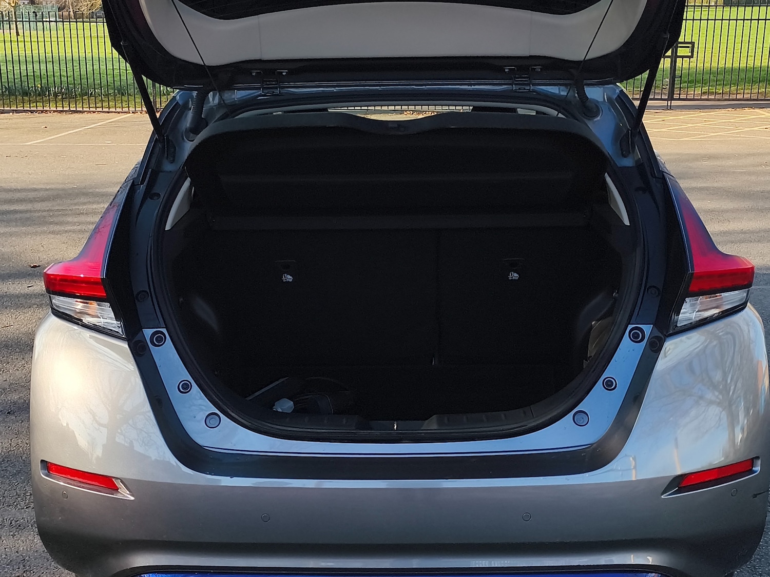 Used Nissan Leaf 2019 for sale - 77732890: Photo 19