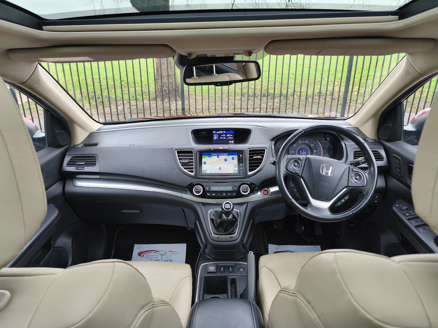 Used Honda CR-V 2015 for sale - 77640447: Photo 3