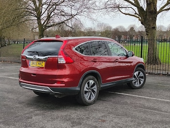 Used Honda CR-V 2015 for sale - 77640447: Photo