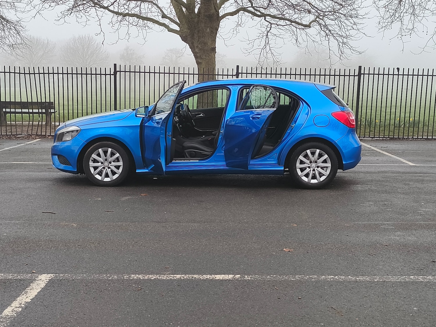 Used Mercedes-Benz A-Class 2014 for sale - 77821823: Photo 8