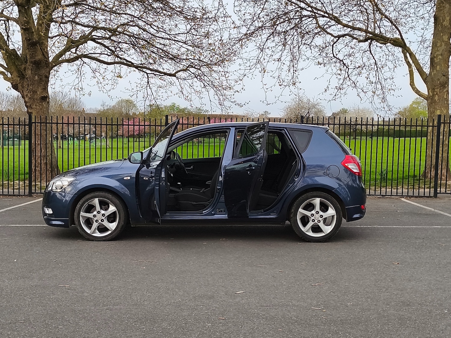 Used Kia Ceed 2011 for sale - 78199025: Photo 8