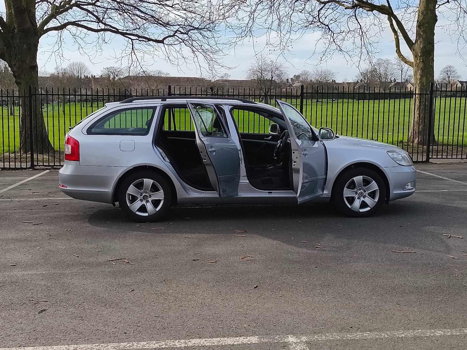 Used Skoda Octavia 2009 for sale - 77937602: Photo 7