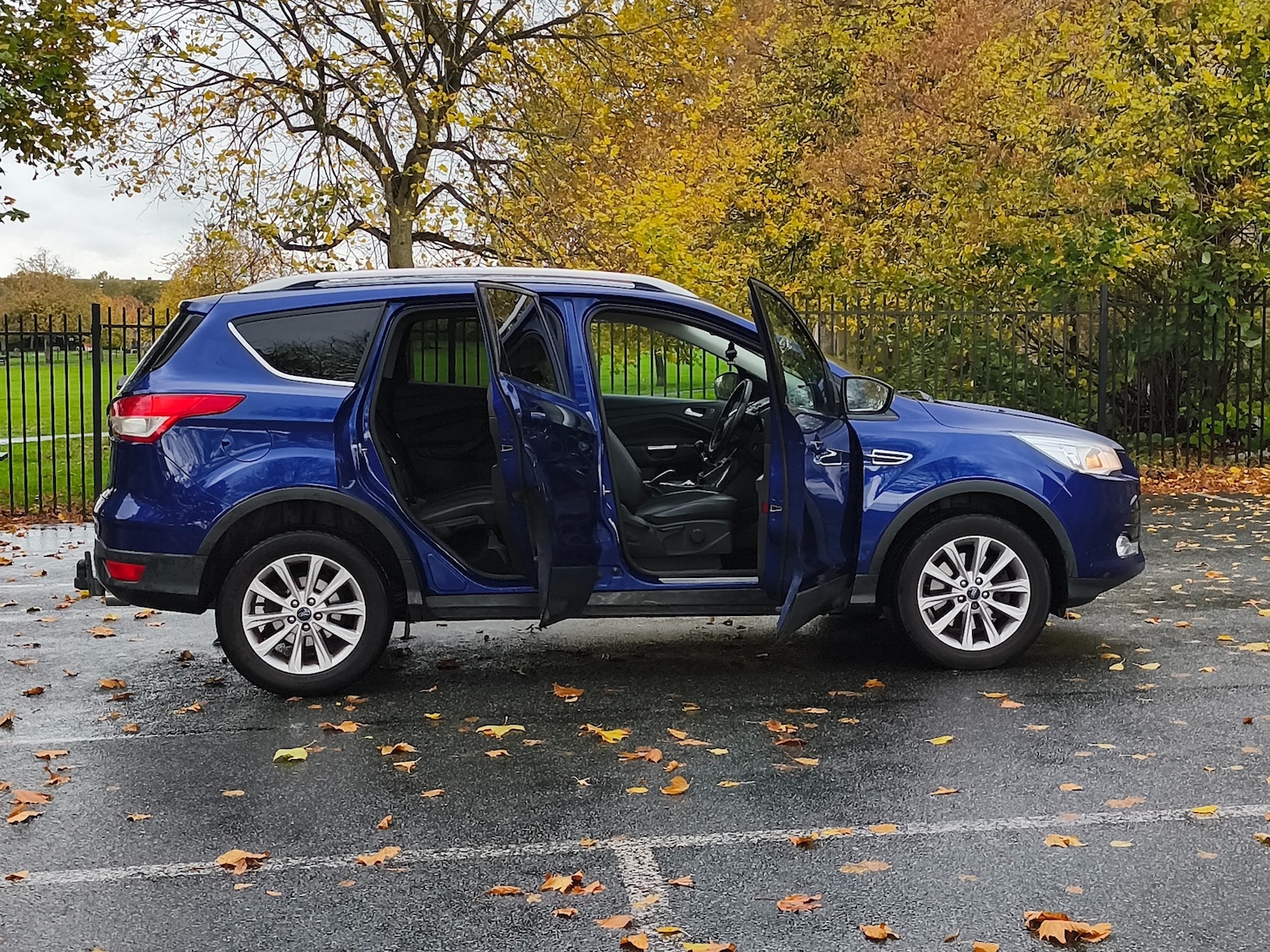 Used Ford Kuga 2015 for sale - 77640628: Photo 7