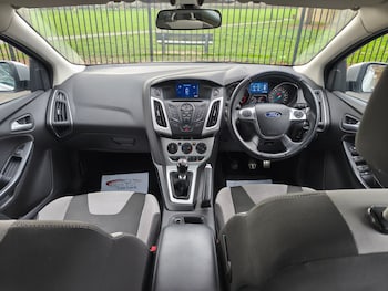 Used Ford Focus 2014 for sale - 77640400: Photo