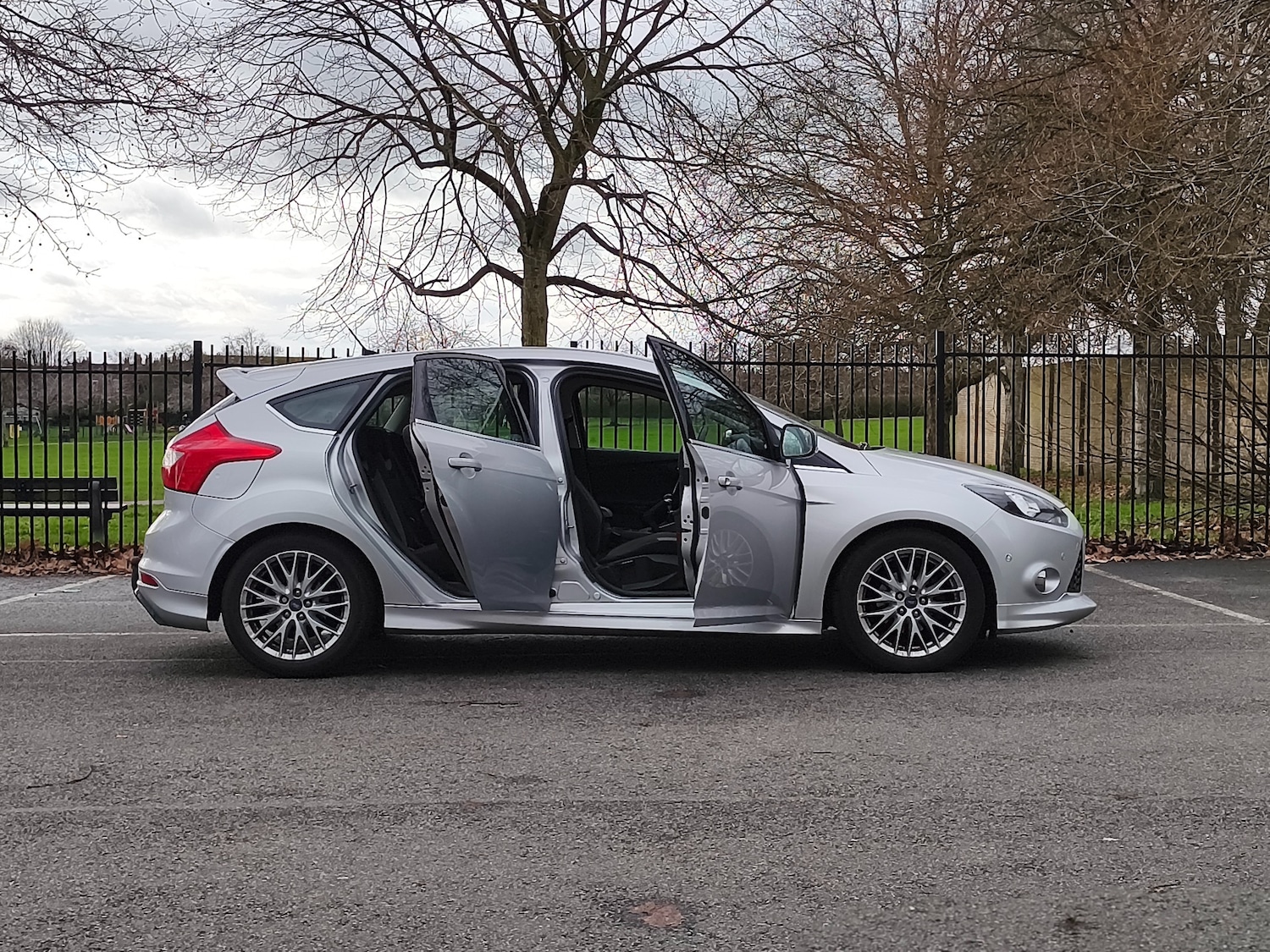 Used Ford Focus 2014 for sale - 77640400: Photo 7