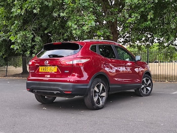 Used Nissan Qashqai 2016 for sale - 79380830: Photo