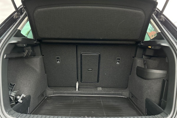 Used Skoda Karoq 2024 for sale - 76201209: Photo 11