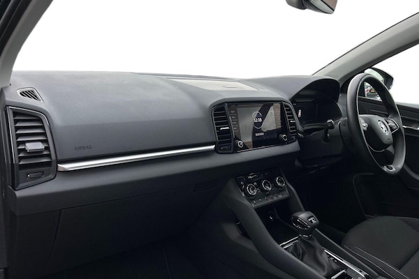 Used Skoda Karoq 2024 for sale - 76201209: Photo 2