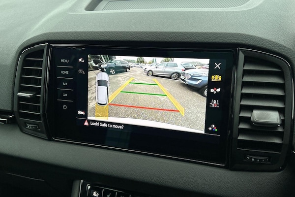 Used Skoda Karoq 2025 for sale - 76201125: Photo 25