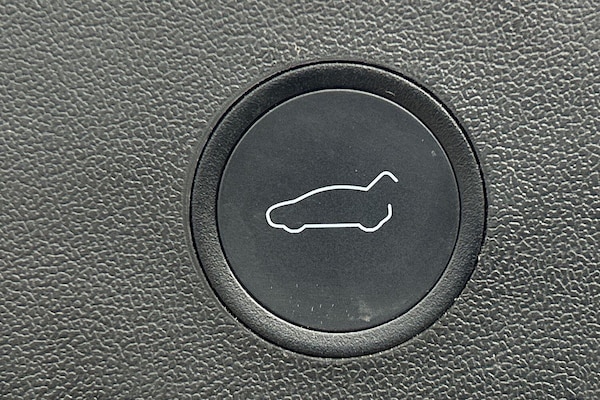 Used Tesla Model 3 2021 for sale - 76247297: Photo 11
