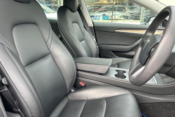 Used Tesla Model 3 2021 for sale - 76247297: Photo 16