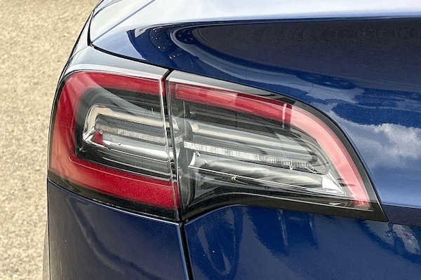 Used Tesla Model 3 2021 for sale - 76247297: Photo 19