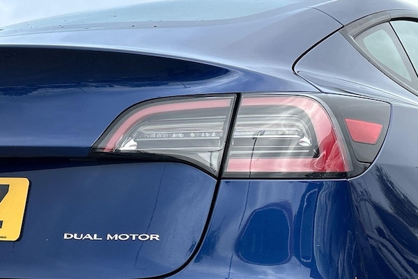 Used Tesla Model 3 2021 for sale - 76247297: Photo 20