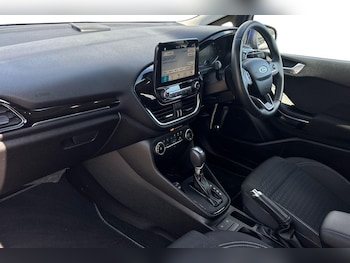 Used Ford Fiesta 2018 for sale - 75464086: Photo