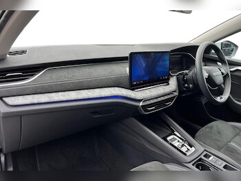 Used Skoda Octavia 2025 for sale - 76250956: Photo