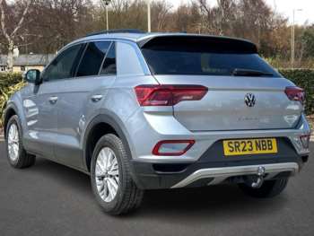 Used Volkswagen T-Roc 2023 for sale - 74850251: Photo