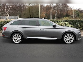 Used Skoda Superb 2023 for sale - 76166362: Photo 4