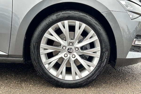 Used Skoda Superb 2023 for sale - 76166362: Photo 5