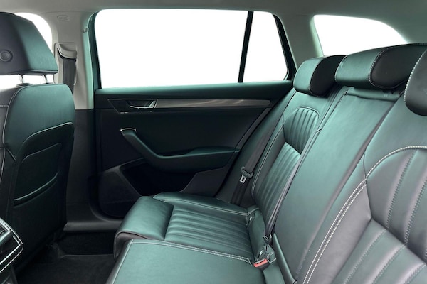 Used Skoda Superb 2023 for sale - 76166362: Photo 9