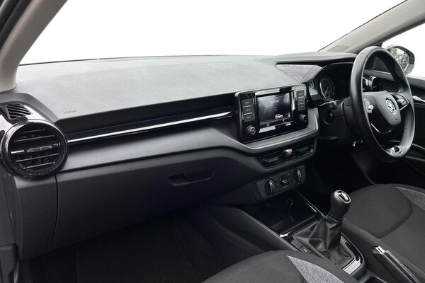 Used Skoda Fabia 2022 for sale - 76123006: Photo 2
