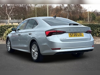 Used Skoda Octavia 2020 for sale - 75400878: Photo