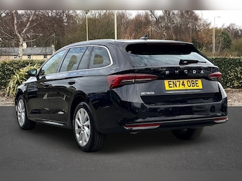 Used Skoda Octavia 2025 for sale - 76251424: Photo