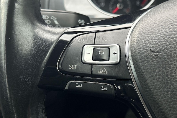 Used Volkswagen Golf 2018 for sale - 75927781: Photo 14