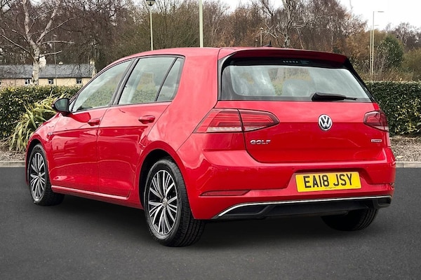 Used Volkswagen Golf 2018 for sale - 75927781: Photo 3