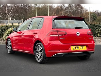 Used Volkswagen Golf 2018 for sale - 75927781: Photo 3