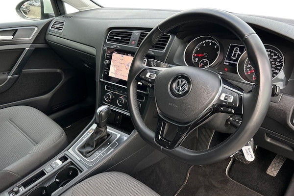 Used Volkswagen Golf 2019 for sale - 76247309: Photo 6