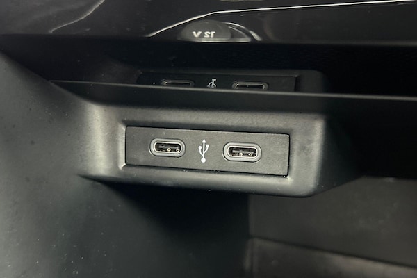 Used Volkswagen T-Roc 2022 for sale - 76001604: Photo 21