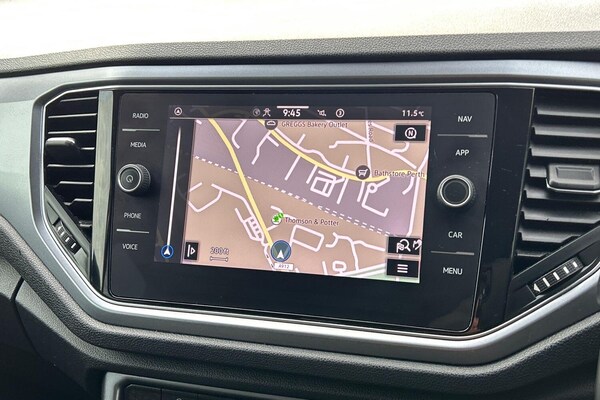 Used Volkswagen T-Roc 2022 for sale - 76073243: Photo 12