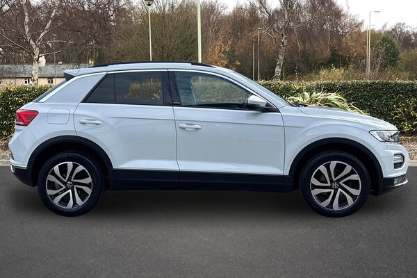 Used Volkswagen T-Roc 2022 for sale - 76073243: Photo 4