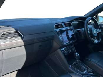 Used Volkswagen Tiguan 2017 for sale - 74851025: Photo