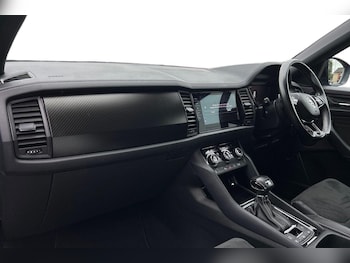 Used Skoda Kodiaq 2023 for sale - 76085097: Photo 2